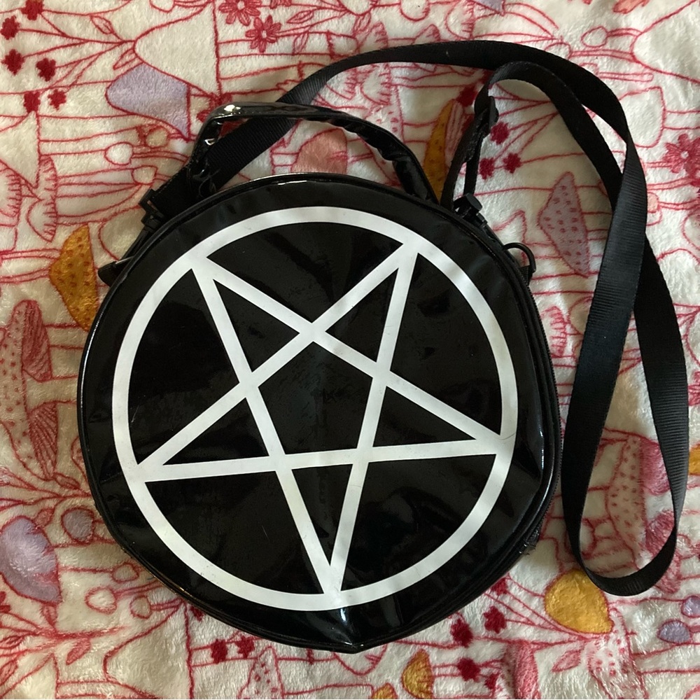 Killstar Black and White Pentagram Crossbody